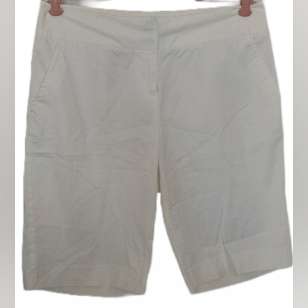 NY COLLECTION WHOTE COTTON SHORTS SZ 6